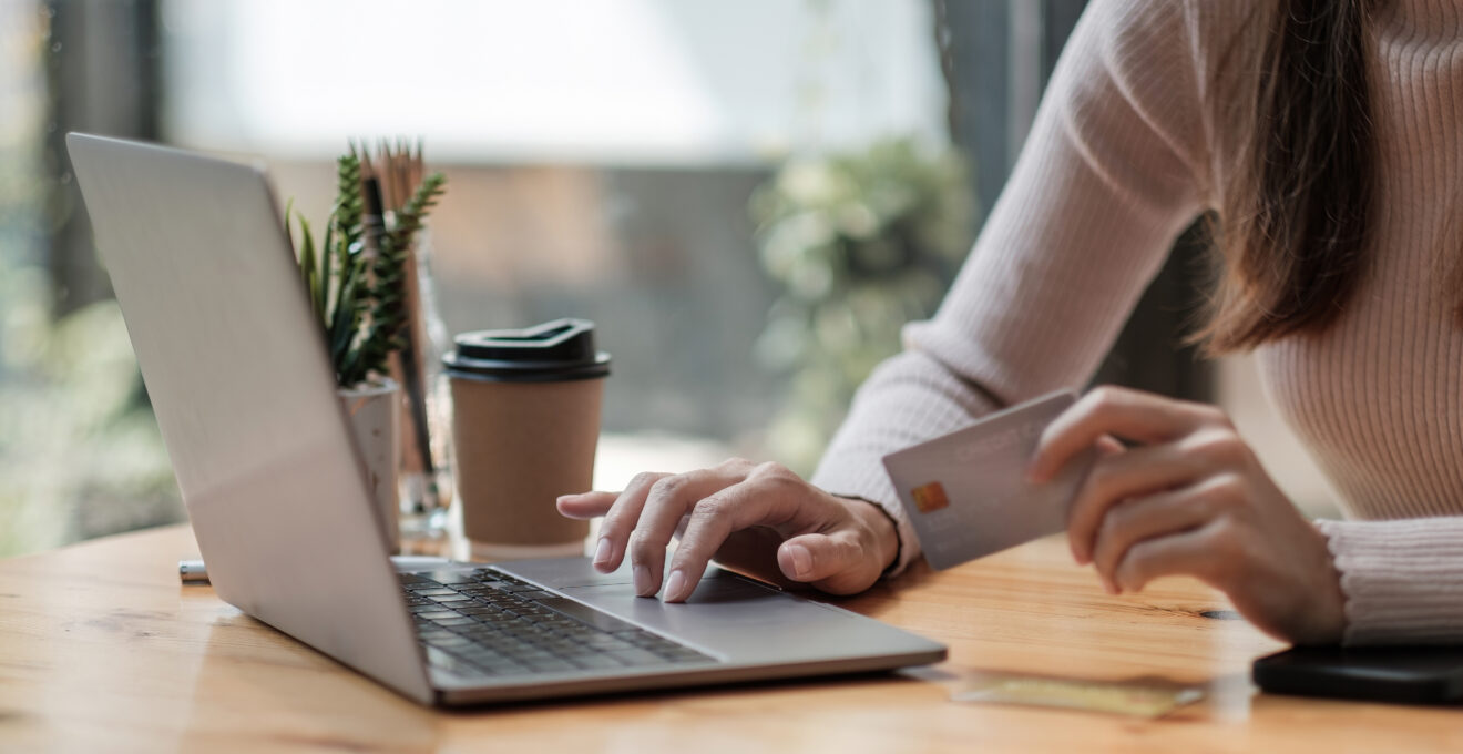 frais bancaire jeune actif